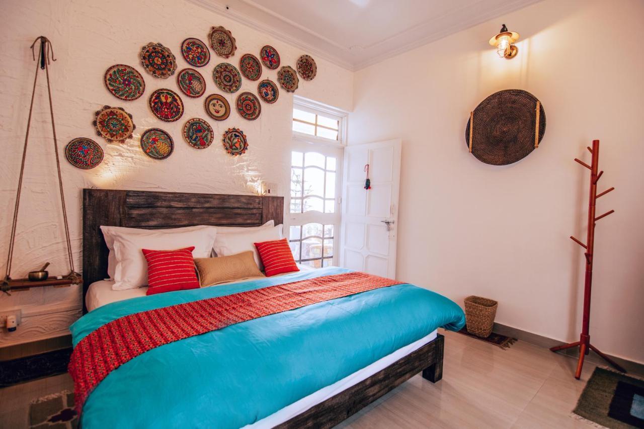 Parvatah Villa Bīr Екстериор снимка